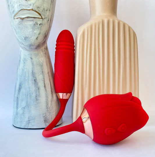 2-in-1 Thrusting Rose Vibrator